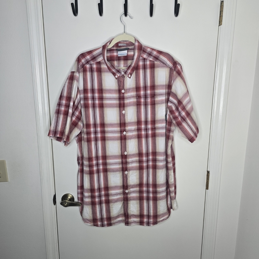 Columbia Red and White Casual Button Down Shirt XLT